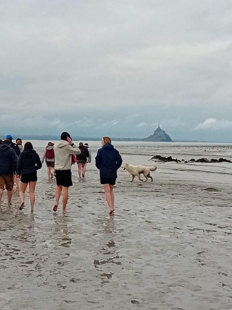 Les Terminale A au Mont-Saint-Michel
